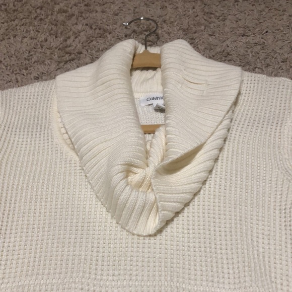 Calvin Klein creamy beige kind of waffle knit cowl neck sweater, size L - Picture 12 of 12